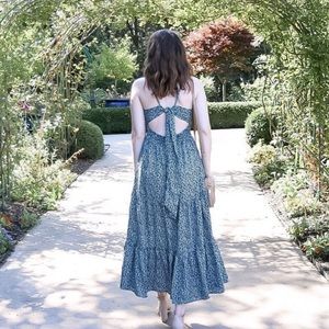 Tie back green floral midi dress